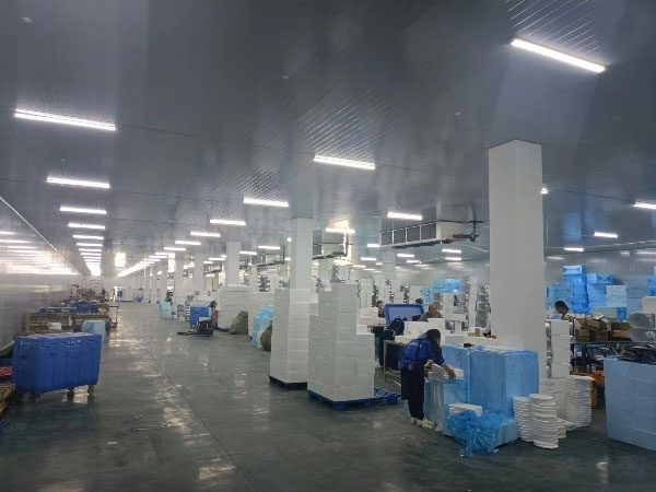 湖南利彰制冷工程有限公司,湖南利彰制冷工程,利彰制冷工程,冷庫(kù)安裝,冷庫(kù)板,冷庫(kù)門(mén),冷庫(kù)配件,冷庫(kù)哪家好